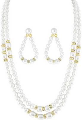 White pearl necklaces 1
