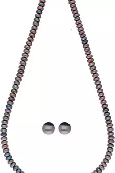 Multicolor pearl necklaces