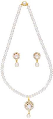 White pearl necklaces 1