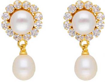 White pearl necklaces 2