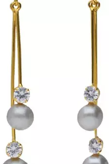 Grey pearl earrings