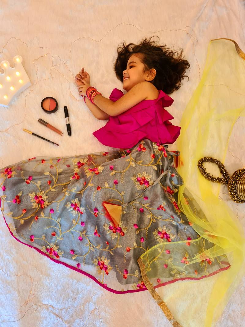 Saka Designs Singlet Choli Lehenga With Dupatta Floral Embroidered