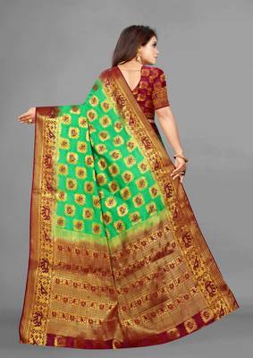 Green woven art silksaree with blouse 3
