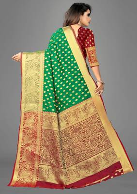 Green woven art silksaree with blouse 4