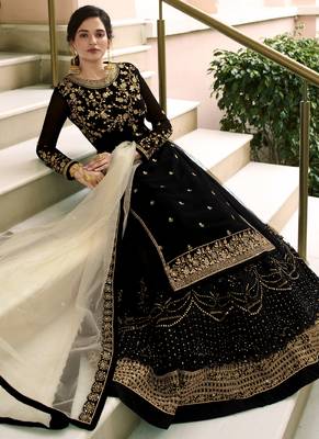 Black embroidered georgette salwar 3