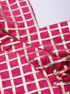 Red Hand Crafted Bandhani Lehenga Set 6