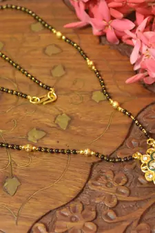 Twinkling Gold Kundan Stone Designer mangalsutra