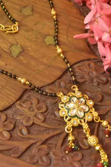 Twinkling Gold Kundan Stone Designer mangalsutra