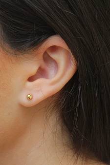  Fancy simple ball gold studs