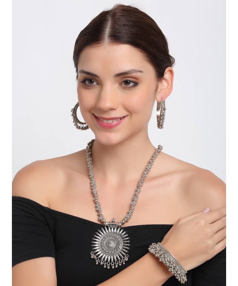 Silver silver plated Silver Alloy  Necklace WITH EARRINGS