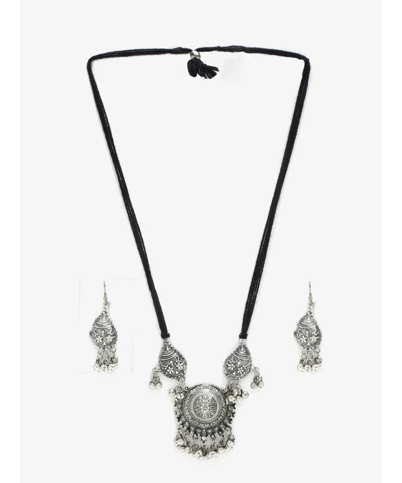 Silver silver plated Silver Alloy  Necklace WITH EARRINGS