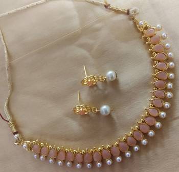Peech CZ Stone Pearl Classy stylish Jewellry Set 1