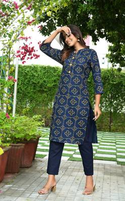 Navy Printed Rayon Straight Kurti 4