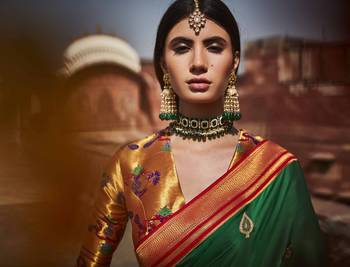 Green woven banarasi silk saree with blouse 2