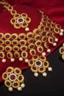 multicolor Traditinal Gold Plated Alloy Necklace