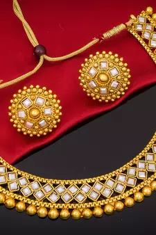 multicolor Traditinal Gold Plated Alloy Necklace