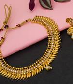 multicolor Traditinal Gold Plated Alloy Necklace