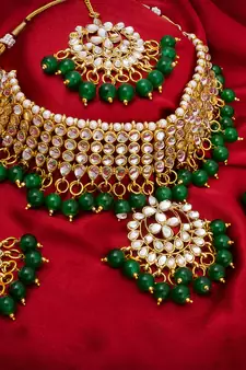 multicolor Traditinal Gold Plated Alloy Necklace