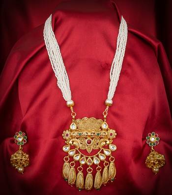 multicolor Traditinal Gold Plated Alloy Necklace 1