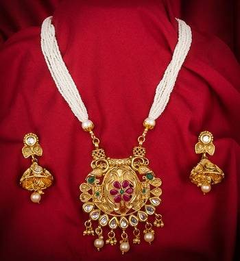 multicolor Traditinal Gold Plated Alloy Necklace 1