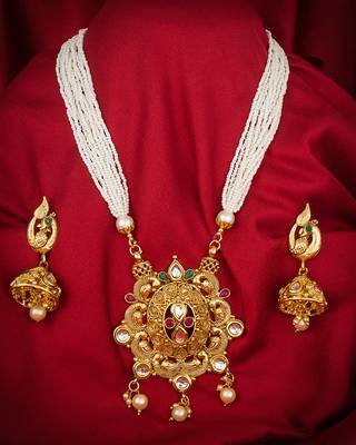 multicolor Traditinal Gold Plated Alloy Necklace 1