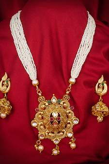 multicolor Traditinal Gold Plated Alloy Necklace