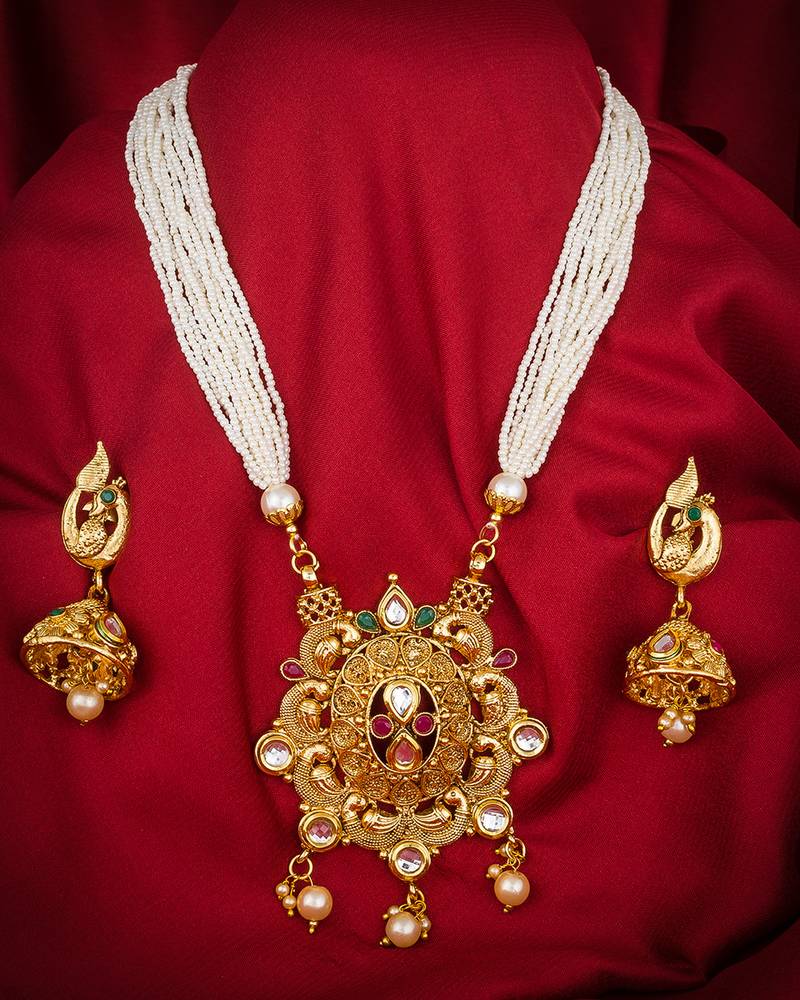 multicolor Traditinal Gold Plated Alloy Necklace