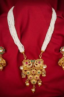 multicolor Traditinal Gold Plated Alloy Necklace