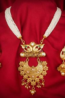 multicolor Traditinal Gold Plated Alloy Necklace