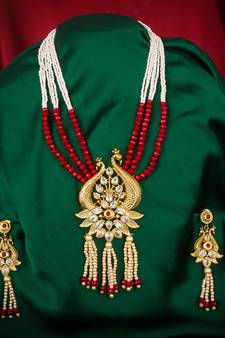 multicolor Traditinal Gold Plated Alloy Necklace