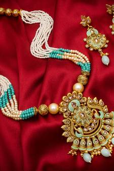 multicolor Traditinal Gold Plated Alloy Necklace