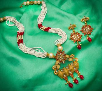 multicolor Traditinal Gold Plated Alloy Necklace 1