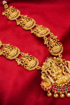 multicolor Traditinal Gold Plated Alloy Necklace