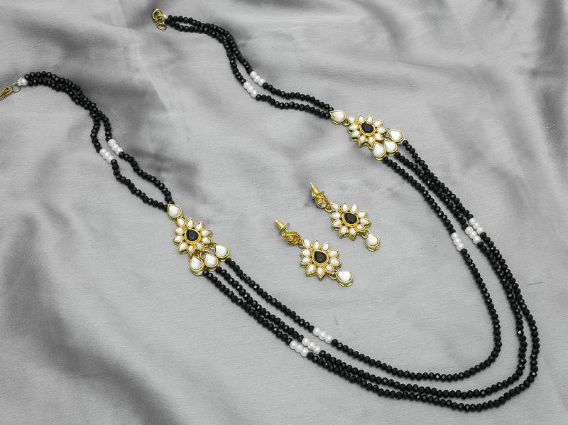 multicolor Traditinal Gold Plated Alloy Necklace