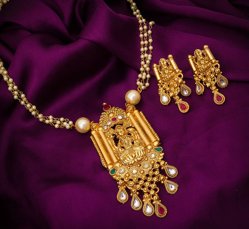 multicolor Traditinal Gold Plated Alloy Necklace