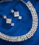 multicolor Traditinal Gold Plated Alloy Necklace