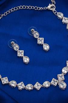 multicolor Traditinal Gold Plated Alloy Necklace