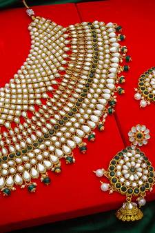 multicolor Traditinal Gold Plated Alloy Necklace