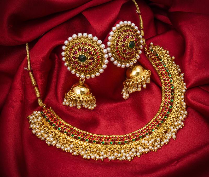 multicolor Traditinal Gold Plated Alloy Necklace