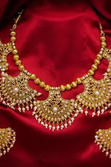 multicolor Traditinal Gold Plated Alloy Necklace