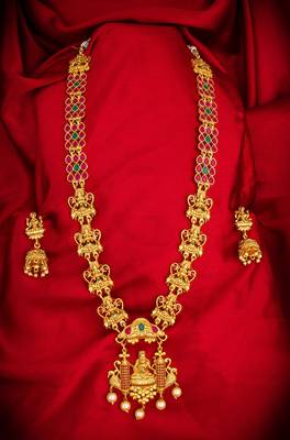 multicolor Traditinal Gold Plated Alloy Necklace 1