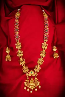 multicolor Traditinal Gold Plated Alloy Necklace