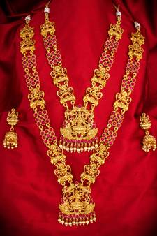 multicolor Traditinal Gold Plated Alloy Necklace