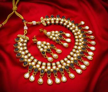 multicolor Traditinal Gold Plated Alloy Necklace 1