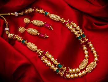 multicolor Traditinal Gold Plated Alloy Necklace 1