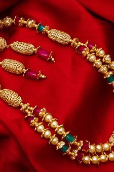 multicolor Traditinal Gold Plated Alloy Necklace
