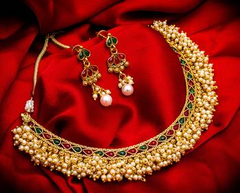multicolor Traditinal Gold Plated Alloy Necklace 1