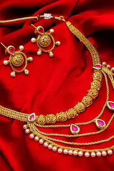 multicolor Traditinal Gold Plated Alloy Necklace