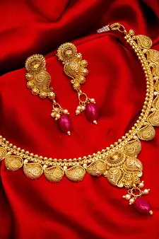 multicolor Traditinal Gold Plated Alloy Necklace