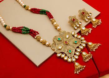 multicolor Traditinal Gold Plated Alloy Necklace 1